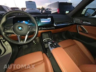 2026 BMW X1 xDrive28i - miniatura 17