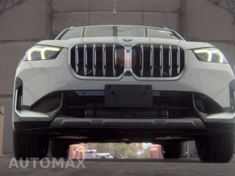 2026 BMW X1 xDrive28i - miniatura 3