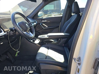 2026 BMW X1 xDrive28i - miniatura 7