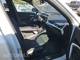 2026 BMW X1 xDrive28i - miniatura 8