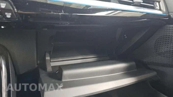 2026 BMW X1 xDrive28i - miniatura 32