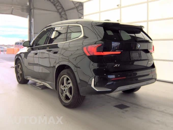 2026 BMW X1 xDrive28i - miniatura 8