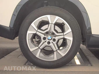 2026 BMW X1 xDrive28i – miniatura 11