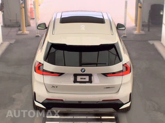 2026 BMW X1 xDrive28i - miniatura 6