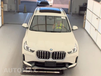 2026 BMW X1 xDrive28i - miniatura 2