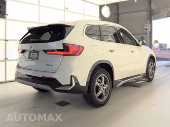 2026 BMW X1 xDrive28i - miniatura 5