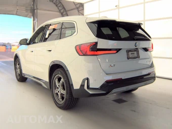 2026 BMW X1 xDrive28i - miniatura 8