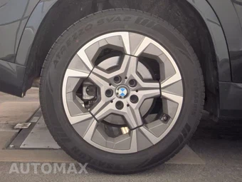 2026 BMW X1 xDrive28i - miniatura 11