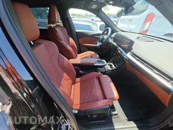 2026 BMW X1 xDrive28i - miniatura 14