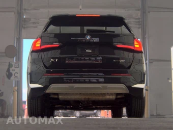 2026 BMW X1 xDrive28i - miniatura 7