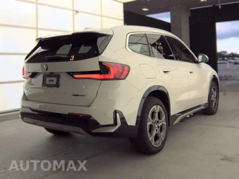 2026 BMW X1 xDrive28i - miniatura 5