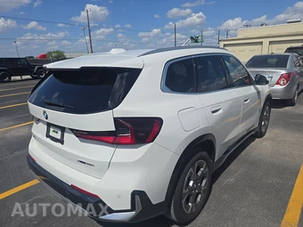 2026 BMW X1 xDrive28i - miniatura 4