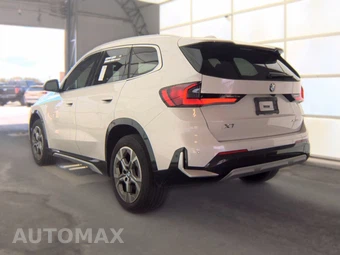 2026 BMW X1 xDrive28i - miniatura 8