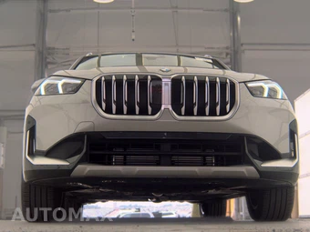 2026 BMW X1 xDrive28i - miniatura 3