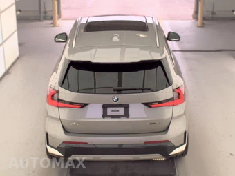 2026 BMW X1 xDrive28i - miniatura 6