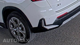 2026 BMW X1 xDrive28i - miniatura 10