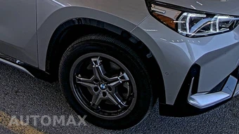2026 BMW X1 xDrive28i - miniatura 8