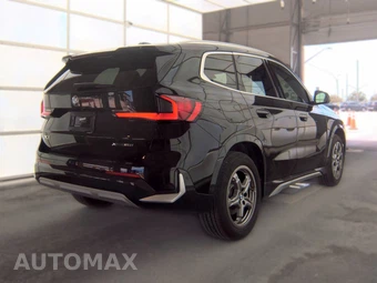 2026 BMW X1 xDrive28i - miniatura 5