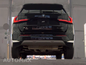 2026 BMW X1 xDrive28i - miniatura 7