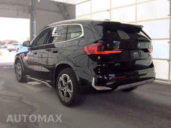 2026 BMW X1 xDrive28i - miniatura 8