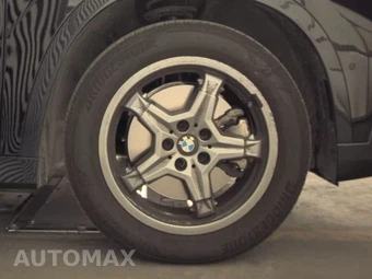2026 BMW X1 xDrive28i - miniatura 10