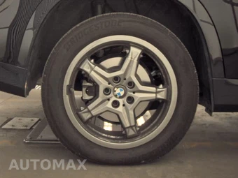 2026 BMW X1 xDrive28i - miniatura 11