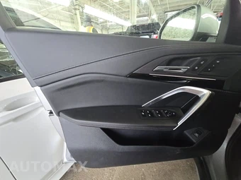 2026 BMW X1 xDrive28i - miniatura 15