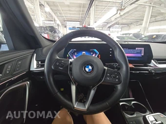 2026 BMW X1 xDrive28i - miniatura 16