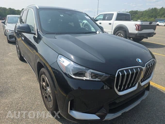 2026 BMW X1 xDrive28i - miniatura 3