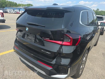2026 BMW X1 xDrive28i - miniatura 4