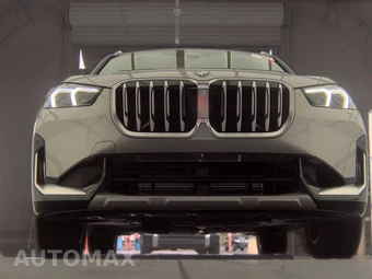 2026 BMW X1 xDrive28i - miniatura 3