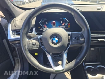 2026 BMW X1 xDrive28i - miniatura 10