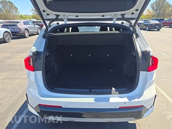 2026 BMW X1 xDrive28i - miniatura 17
