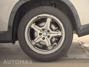 2026 BMW X1 xDrive28i - miniatura 12