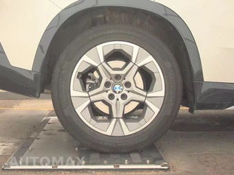2026 BMW X1 xDrive28i – miniatura 11