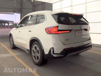 2026 BMW X1 xDrive28i – miniatura 8