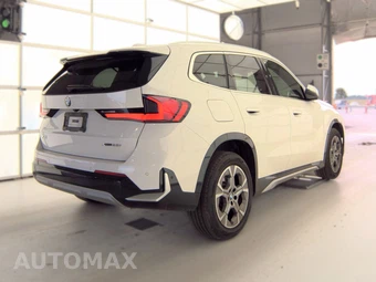 2026 BMW X1 xDrive28i - miniatura 5