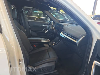 2026 BMW X1 xDrive28i - miniatura 8