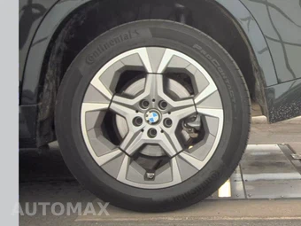 2026 BMW X1 xDrive28i - miniatura 12
