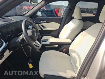 2026 BMW X1 xDrive28i - miniatura 13
