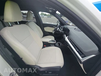 2026 BMW X1 xDrive28i – miniatura 8