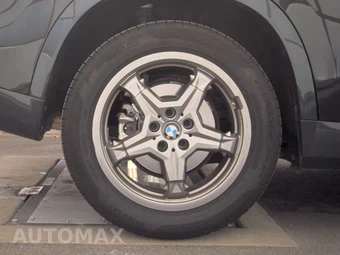 2026 BMW X1 xDrive28i - miniatura 11