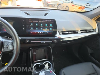 2026 BMW X1 xDrive28i - miniatura 17