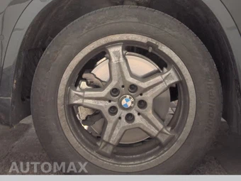 2026 BMW X1 xDrive28i - miniatura 9