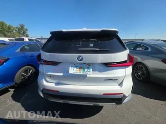 2026 BMW X1 xDrive28i - miniatura 5