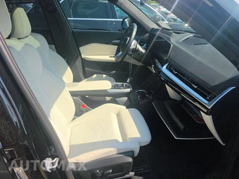 2026 BMW X1 xDrive28i - miniatura 14