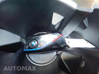 2026 BMW X2 Sports Activity Coupe M35i - miniatura 5