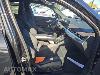 2026 BMW X2 Sports Activity Coupe M35i - miniatura 8