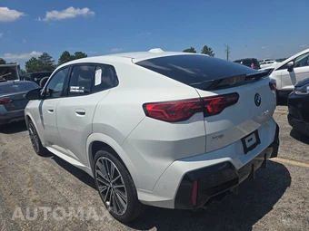 2026 BMW X2 Sports Activity Coupe M35i - miniatura 6