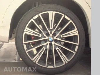 2026 BMW X2 Sports Activity Coupe M35i - miniatura 11